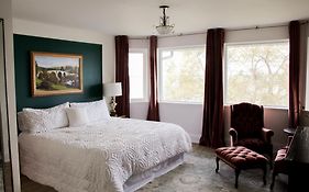 Waterfront Boutique Accommodation In Pec - Suite 3